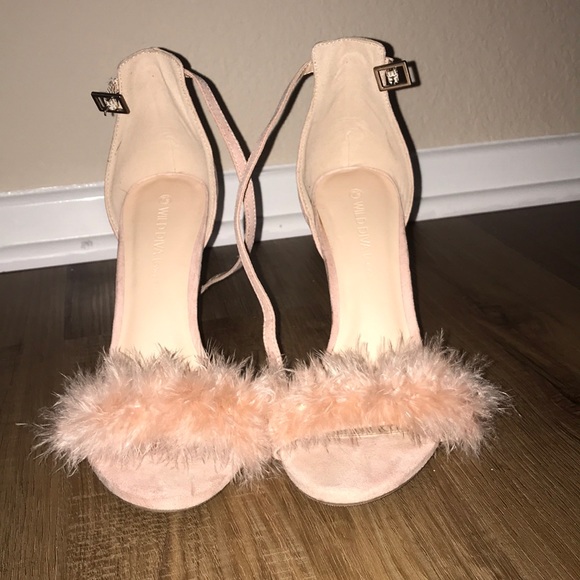 Wild Diva Shoes - Fluffy pink heels